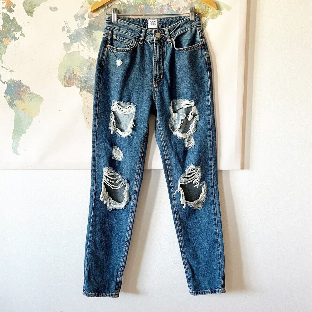 BDG Size 25 Jeans Mom High Rise Distressed Medium Blue Rigid Denim 100% Cotton